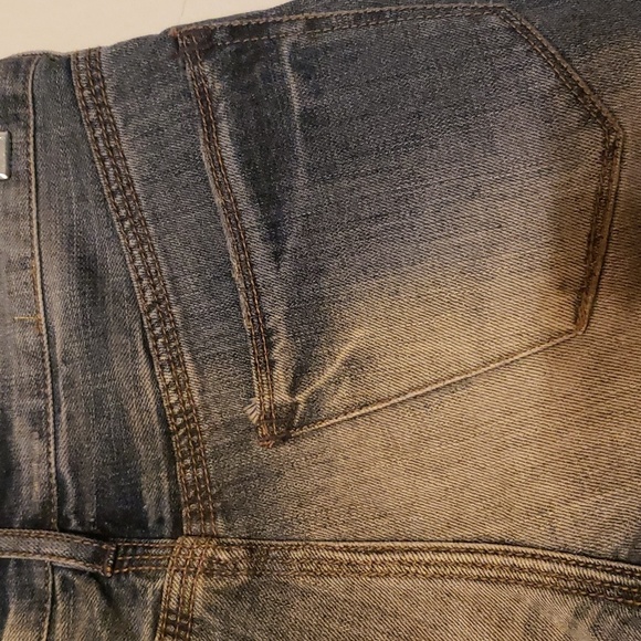 Madewell burmuda distressed shorts - Picture 5 of 7